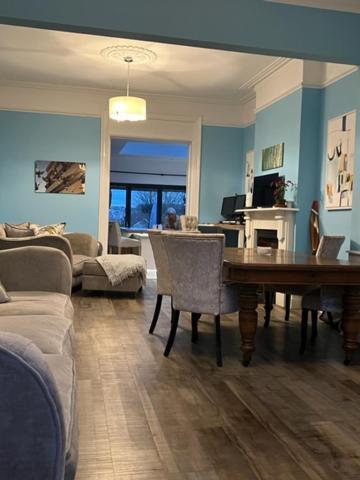 The House - Southamptonヴィラ エクステリア 写真